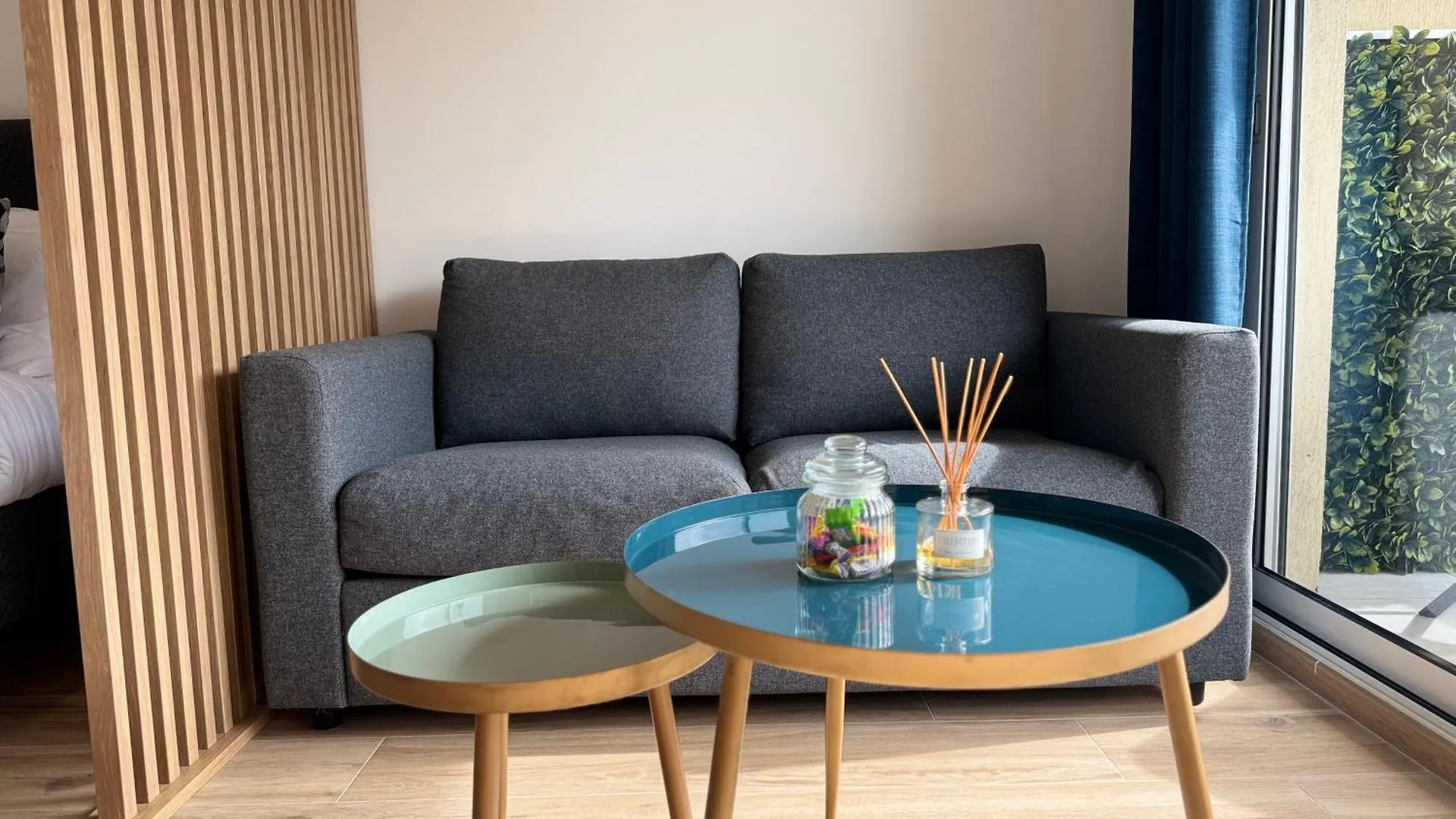 Cosy Appartement, Centre-Ville Cannes, Terrasse, Clim フランス